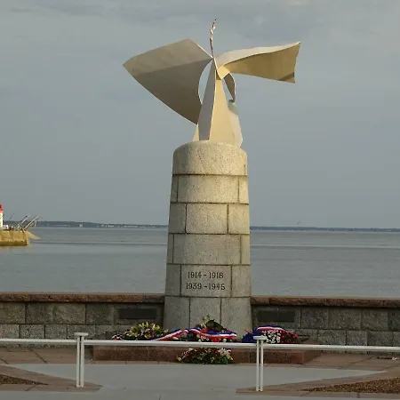 Hebergement Paquebot De Reve سان نازير